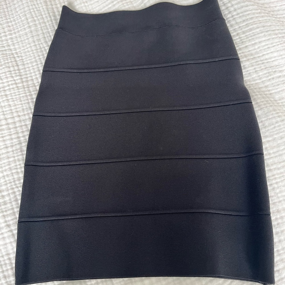 BCBGMaxAzria Elegant Black Pencil Skirt